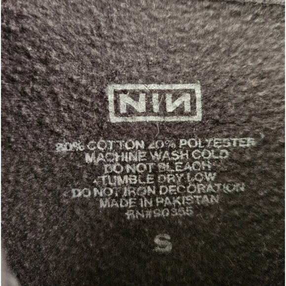 Nine Inch Nails Unisex Broken Midweight Zip-Up Hoodie Sweatshirt Black Small - Picture 2 of 9